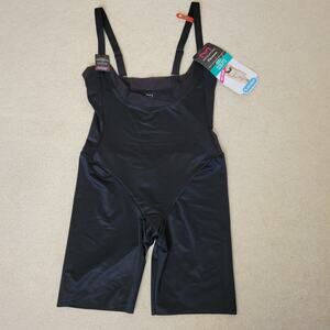 NWT Maidenform M Flexees Ultra Firm Body Shaper Black